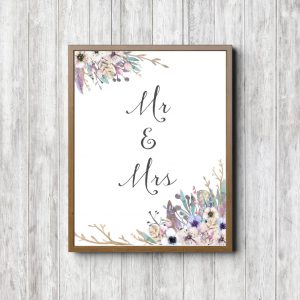 Mr & Mrs Rustic Wedding Sign