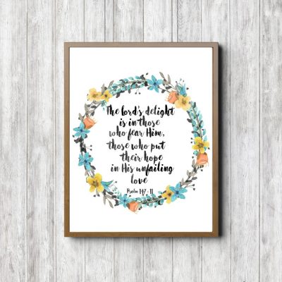 Psalm 147:11 Blue Wreath Printable